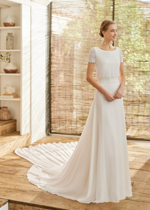 Cap Sleeves Ivory Lace Chiffon Wedding Dress With Detachable Train